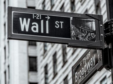 has wall street left woman behind